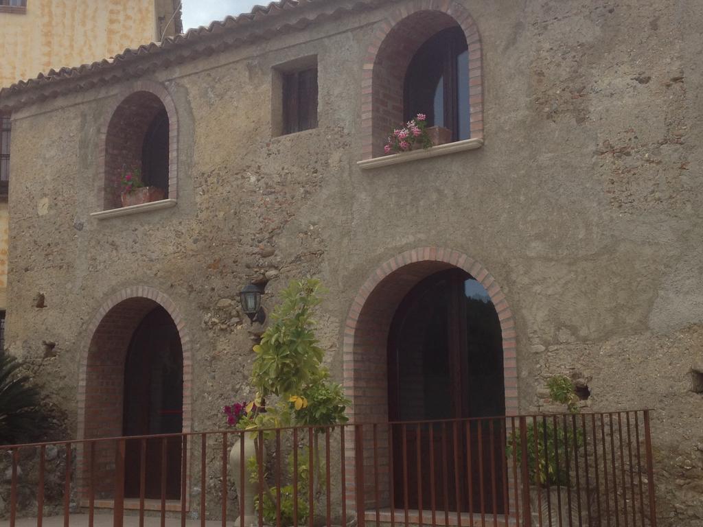 L'Anticocasale Guest House Altomonte Eksteriør bilde